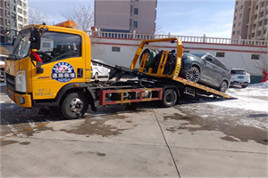 洪山救援拖车费用怎么算