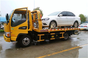 洪山附近拖车救援24小时服务热线